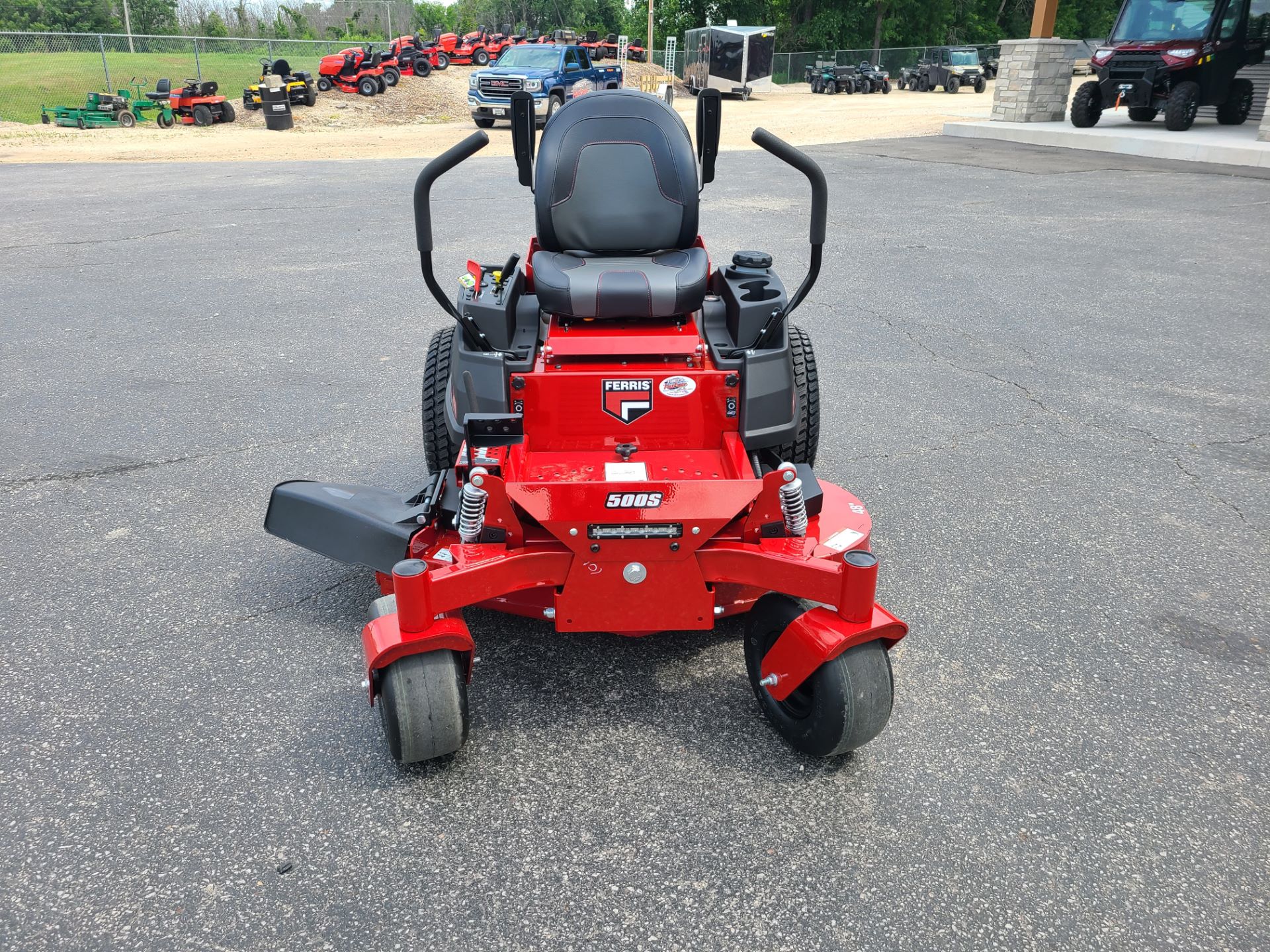 2022 Ferris Industries 500S 52 in. Briggs & Stratton Commercial 25 hp in Fond Du Lac, Wisconsin - Photo 2