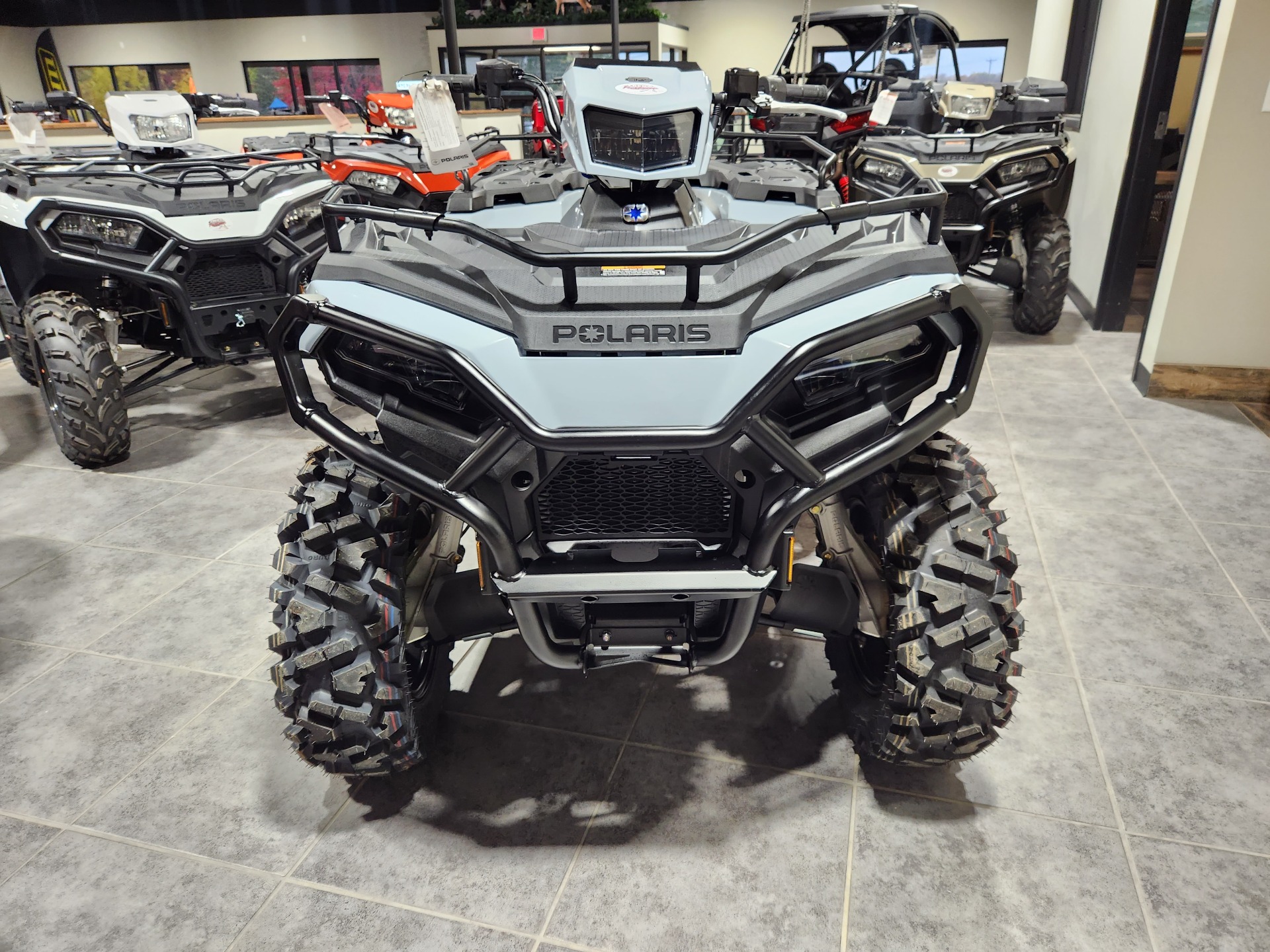 2024 Polaris Sportsman 570 Premium in Fond Du Lac, Wisconsin - Photo 3