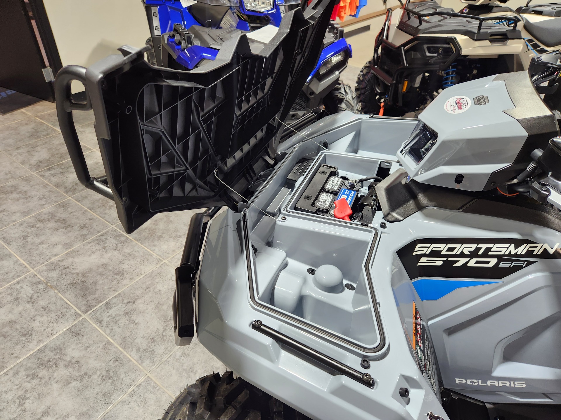 2024 Polaris Sportsman 570 Premium in Fond Du Lac, Wisconsin - Photo 11