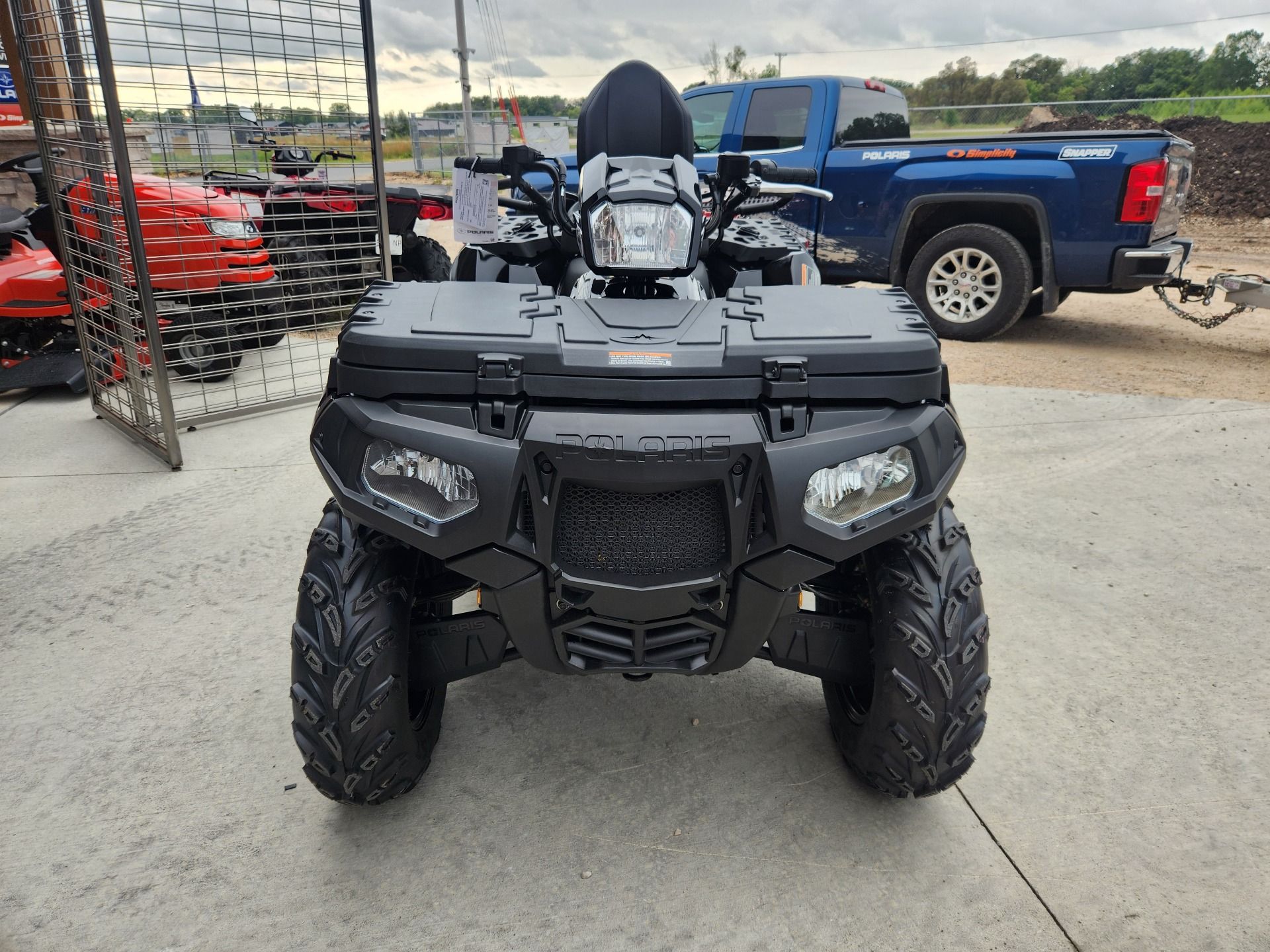 2024 Polaris Sportsman Touring 850 in Fond Du Lac, Wisconsin - Photo 2