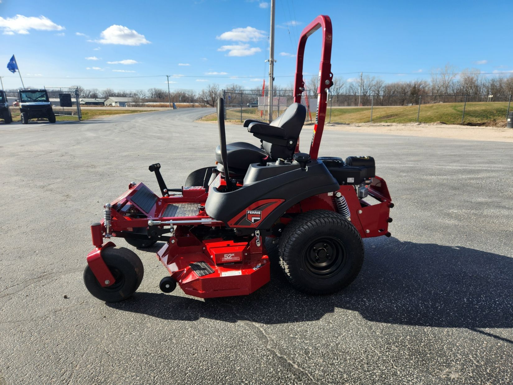 2024 Ferris Industries IS 700 52 in. Briggs & Stratton CXi 27 hp in Fond Du Lac, Wisconsin - Photo 3