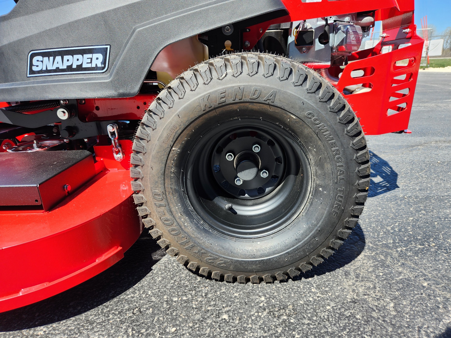 2022 Snapper 360Z XT 61 in. Briggs & Stratton Commercial Series 25 hp in Fond Du Lac, Wisconsin - Photo 11