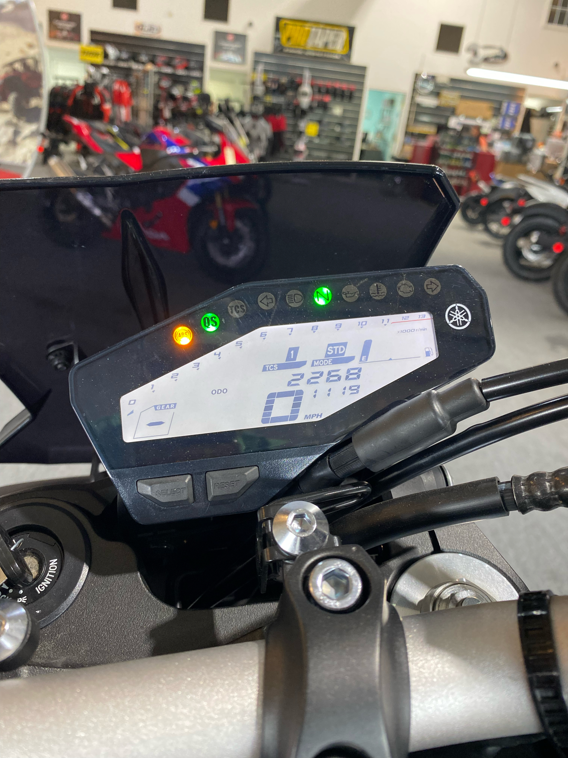 2020 Yamaha MT-09 in Crossville, Tennessee - Photo 3