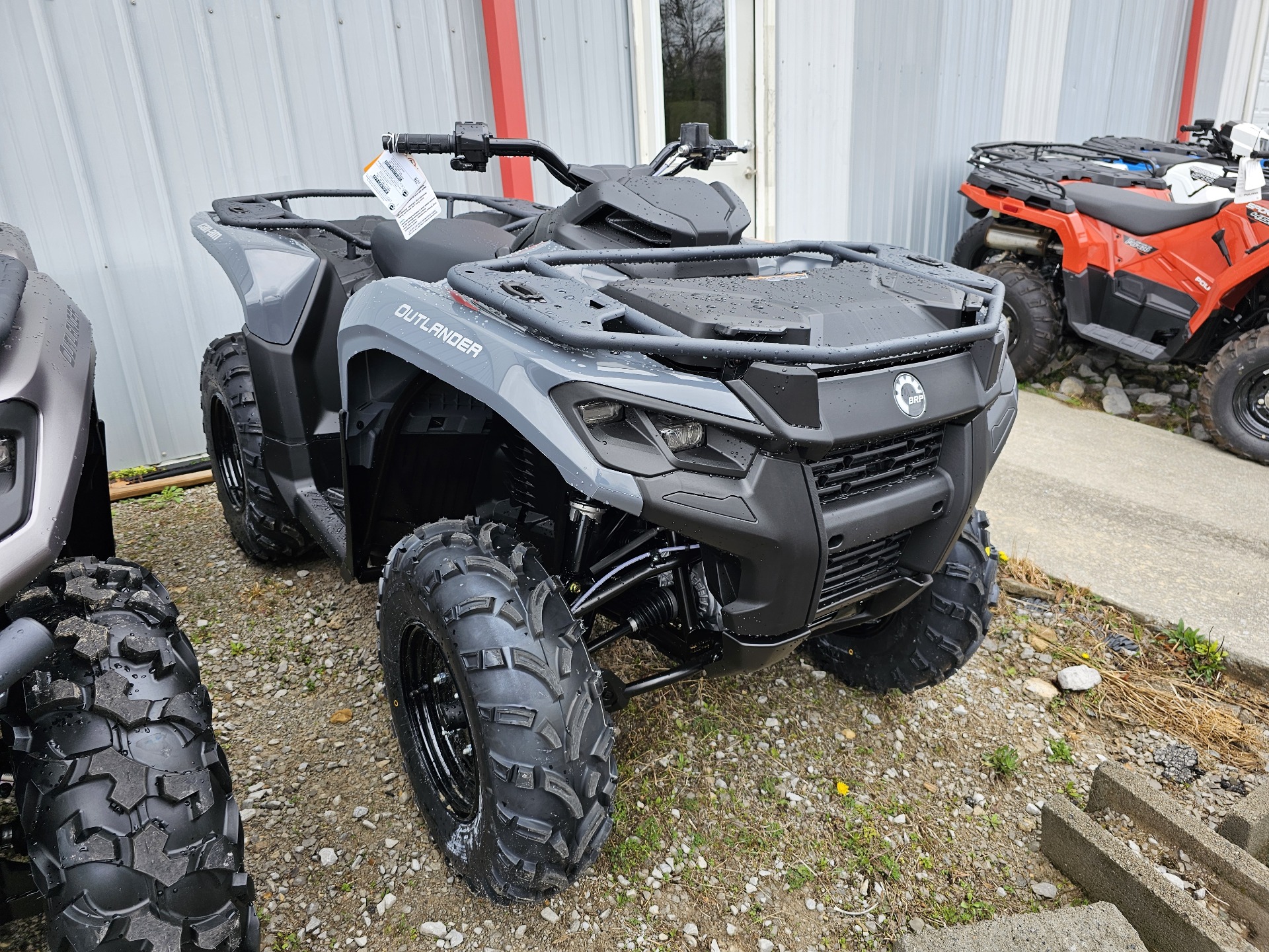 2024 Can-Am Outlander DPS 700 in Crossville, Tennessee - Photo 1
