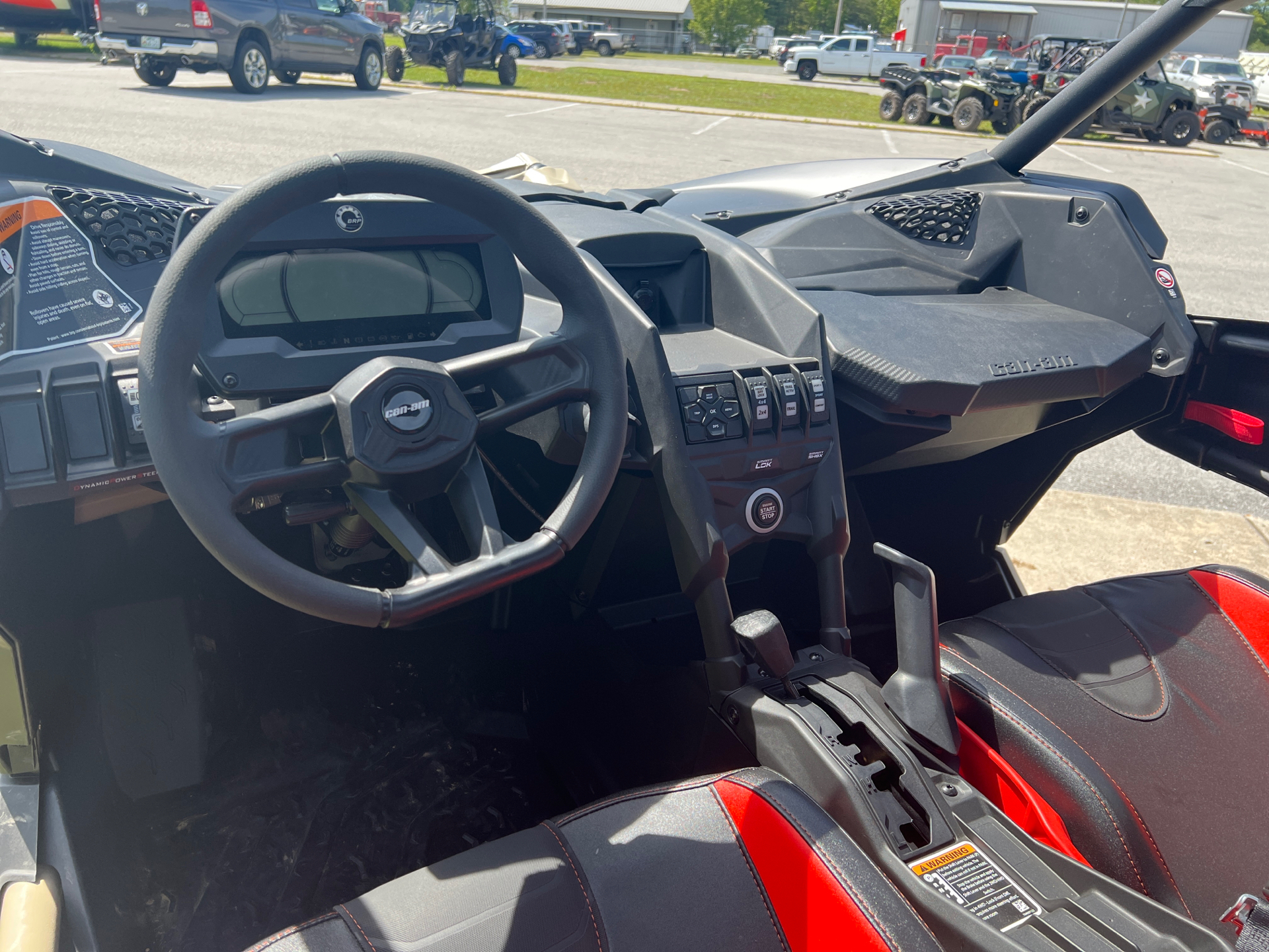 2023 Can-Am Maverick X3 X RS Turbo RR with Smart-Shox 72 in Crossville, Tennessee - Photo 6