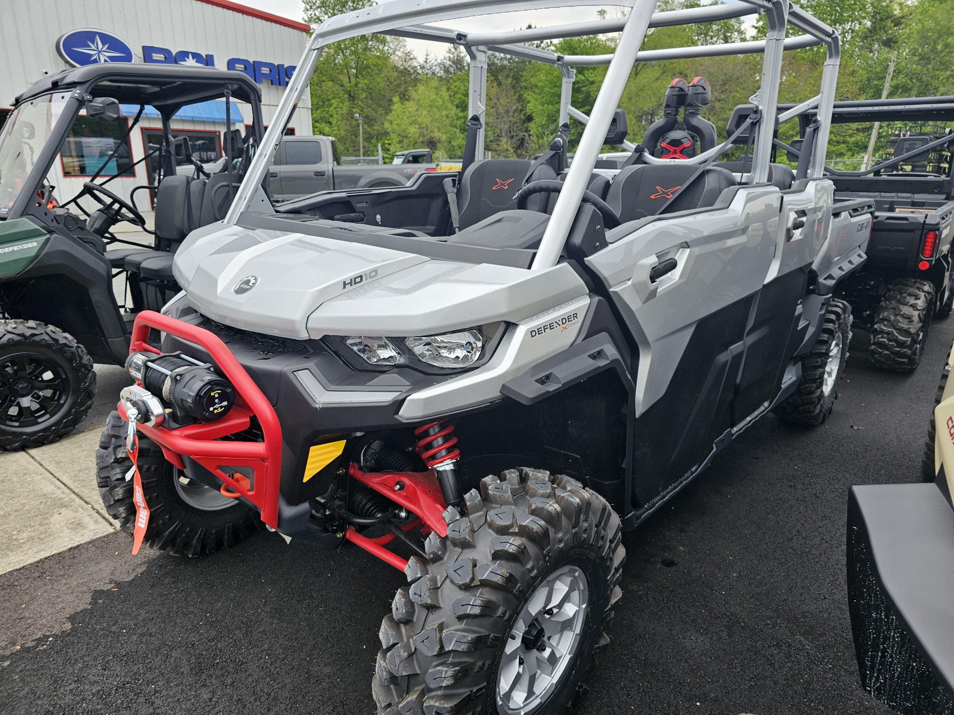 2024 Can-Am Defender MAX X MR With Half Doors in Crossville, Tennessee - Photo 3