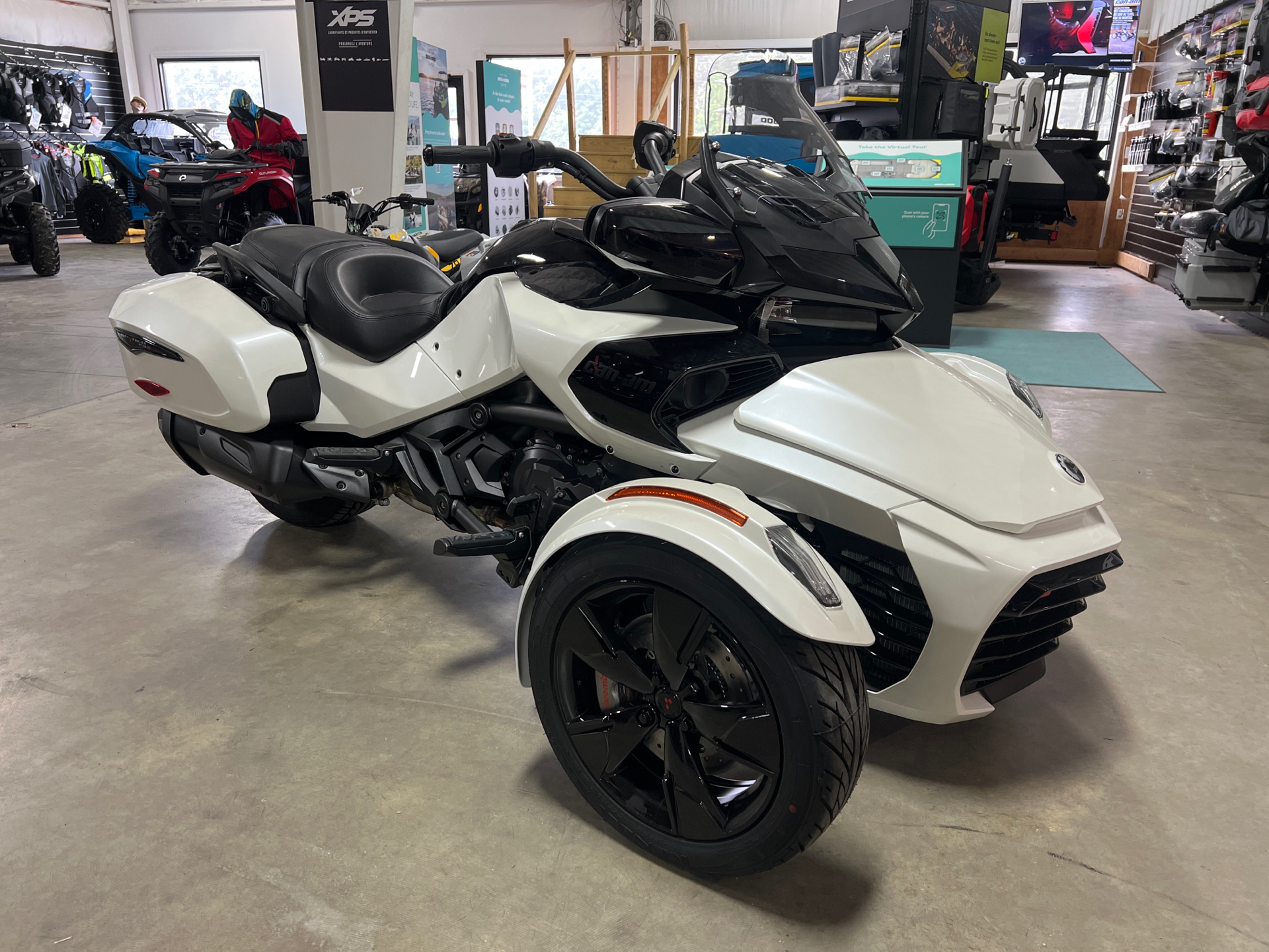 2023 Can-Am Spyder F3-T in Crossville, Tennessee - Photo 1