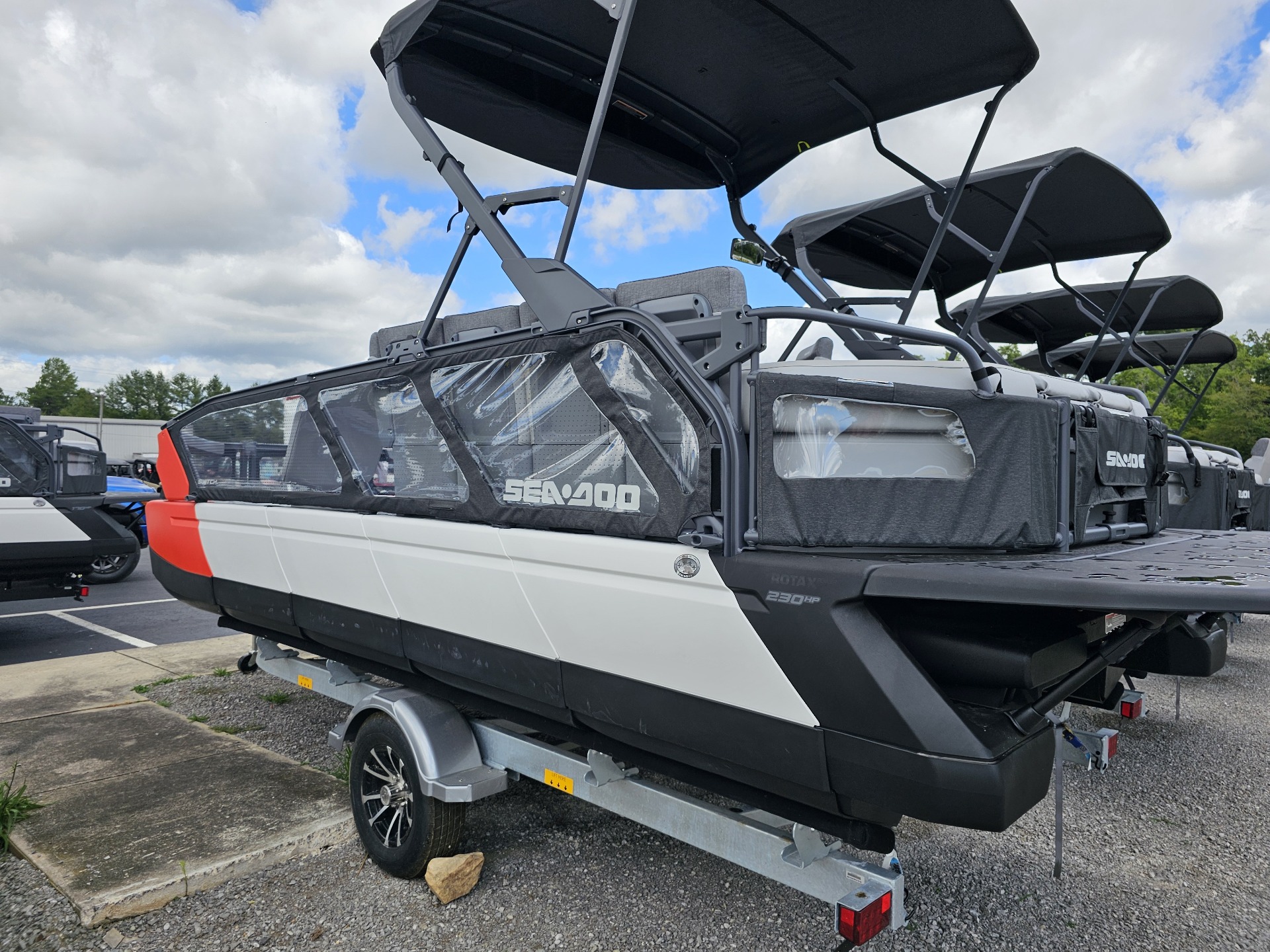 2024 Sea-Doo Switch Sport 21 - 230 HP in Crossville, Tennessee - Photo 3