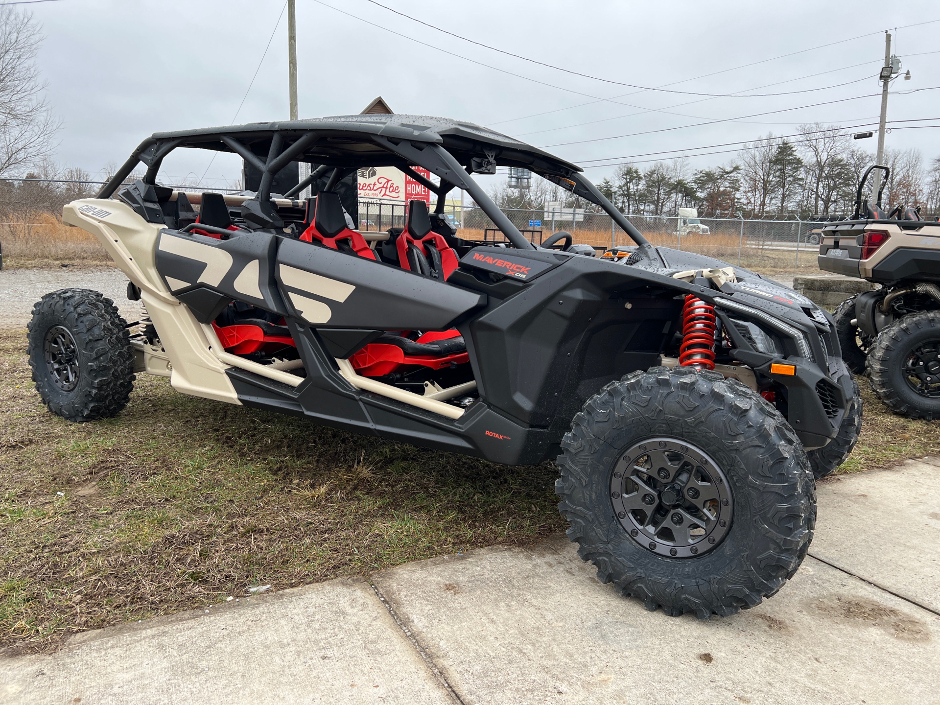 2023 Can-Am Maverick X3 Max X DS Turbo RR 64 in Crossville, Tennessee - Photo 3
