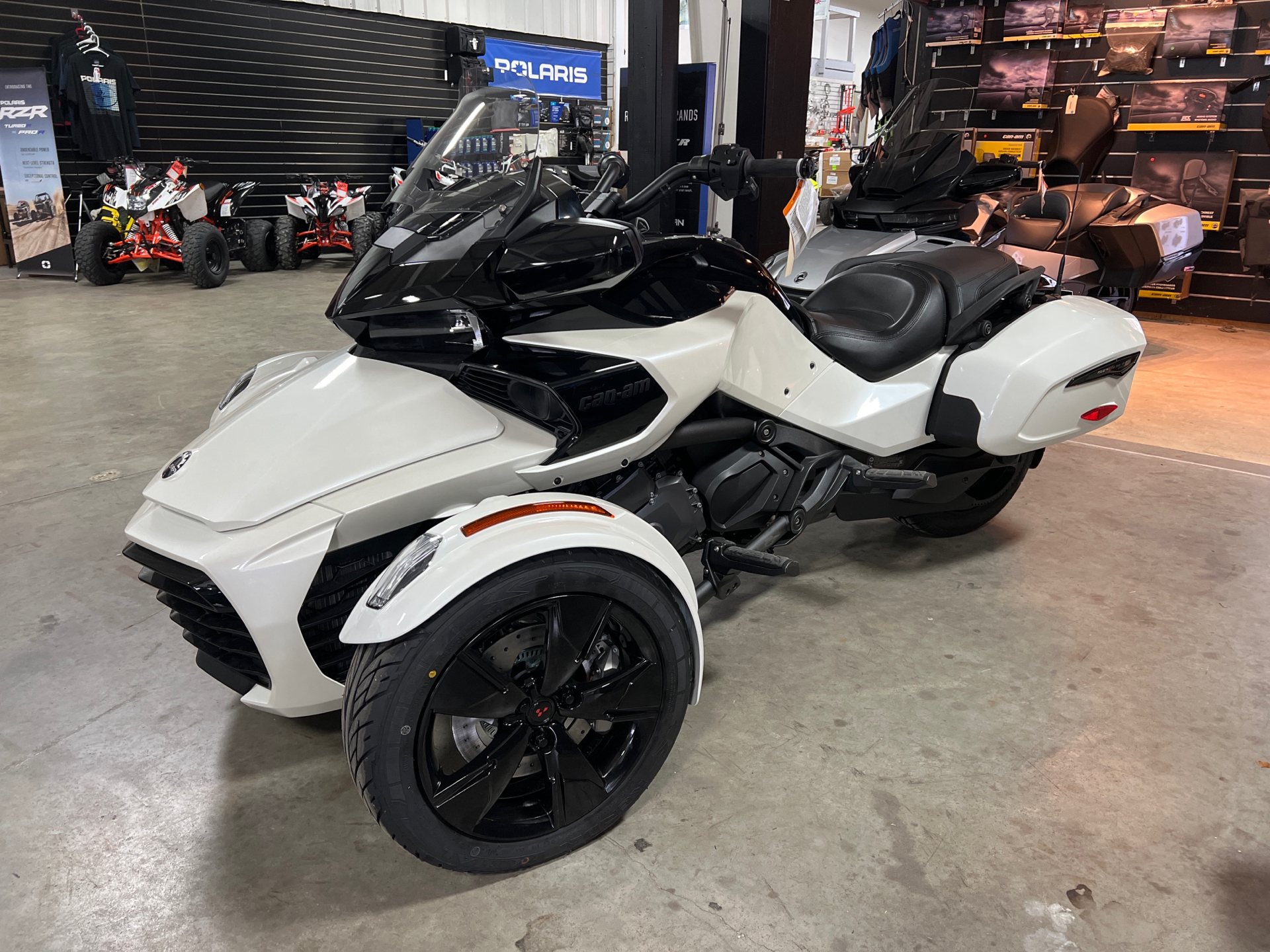 2022 Can-Am Spyder F3-T in Crossville, Tennessee - Photo 5