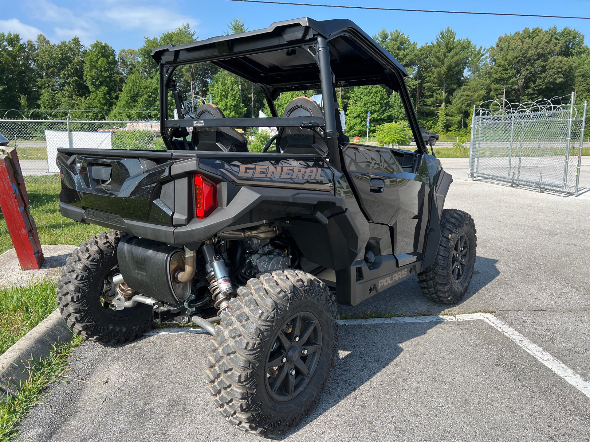 2022 Polaris General XP 1000 Deluxe in Crossville, Tennessee - Photo 8