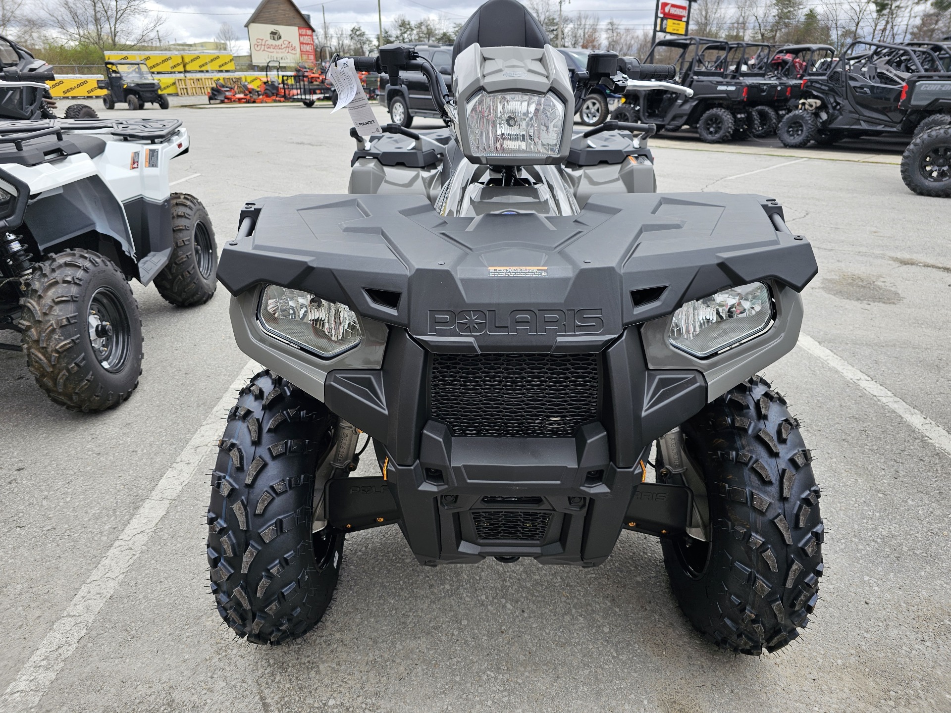 2024 Polaris Sportsman Touring 570 EPS in Crossville, Tennessee - Photo 2