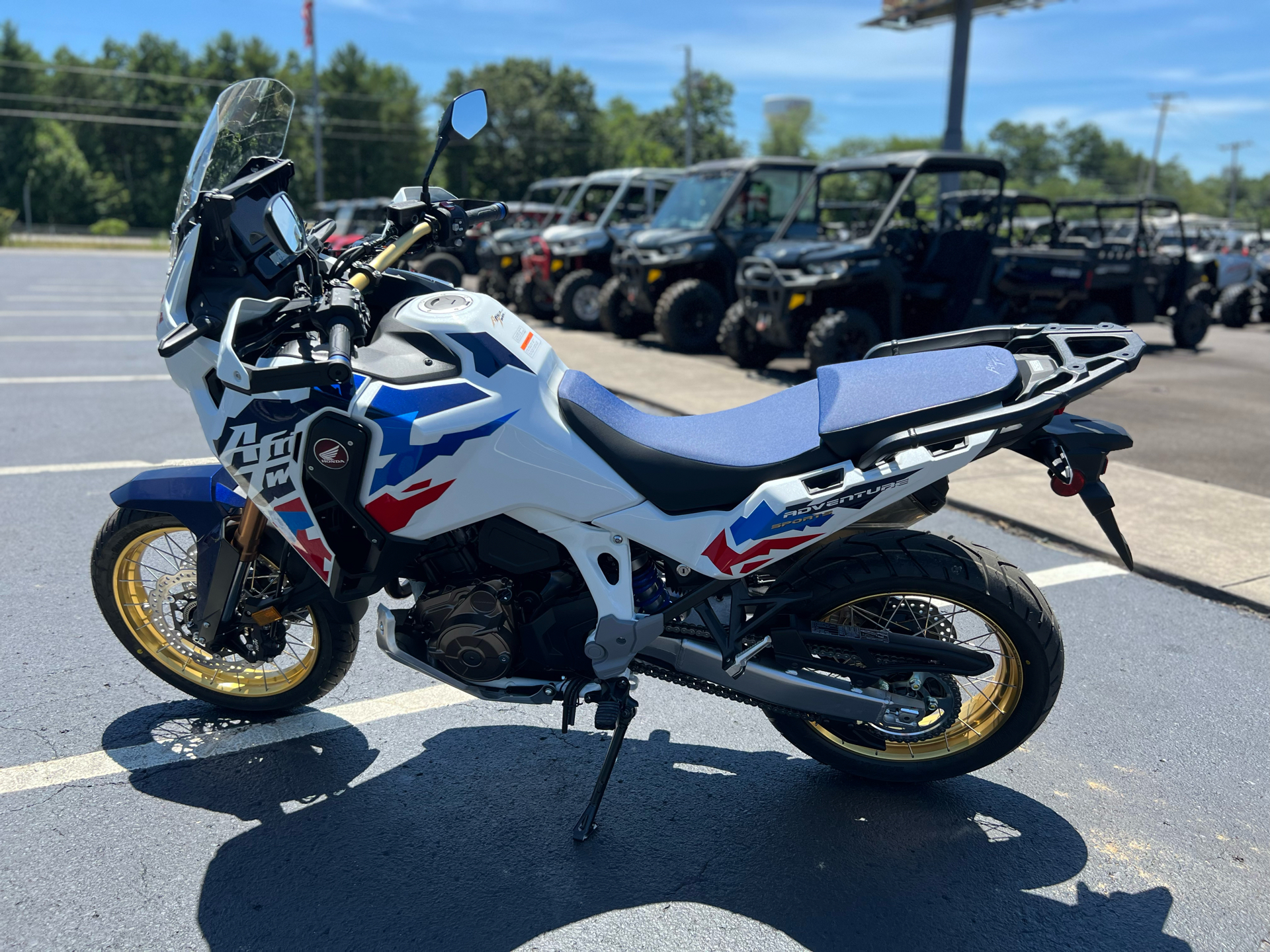 2024 Honda Africa Twin Adventure Sports ES DCT in Crossville, Tennessee - Photo 4