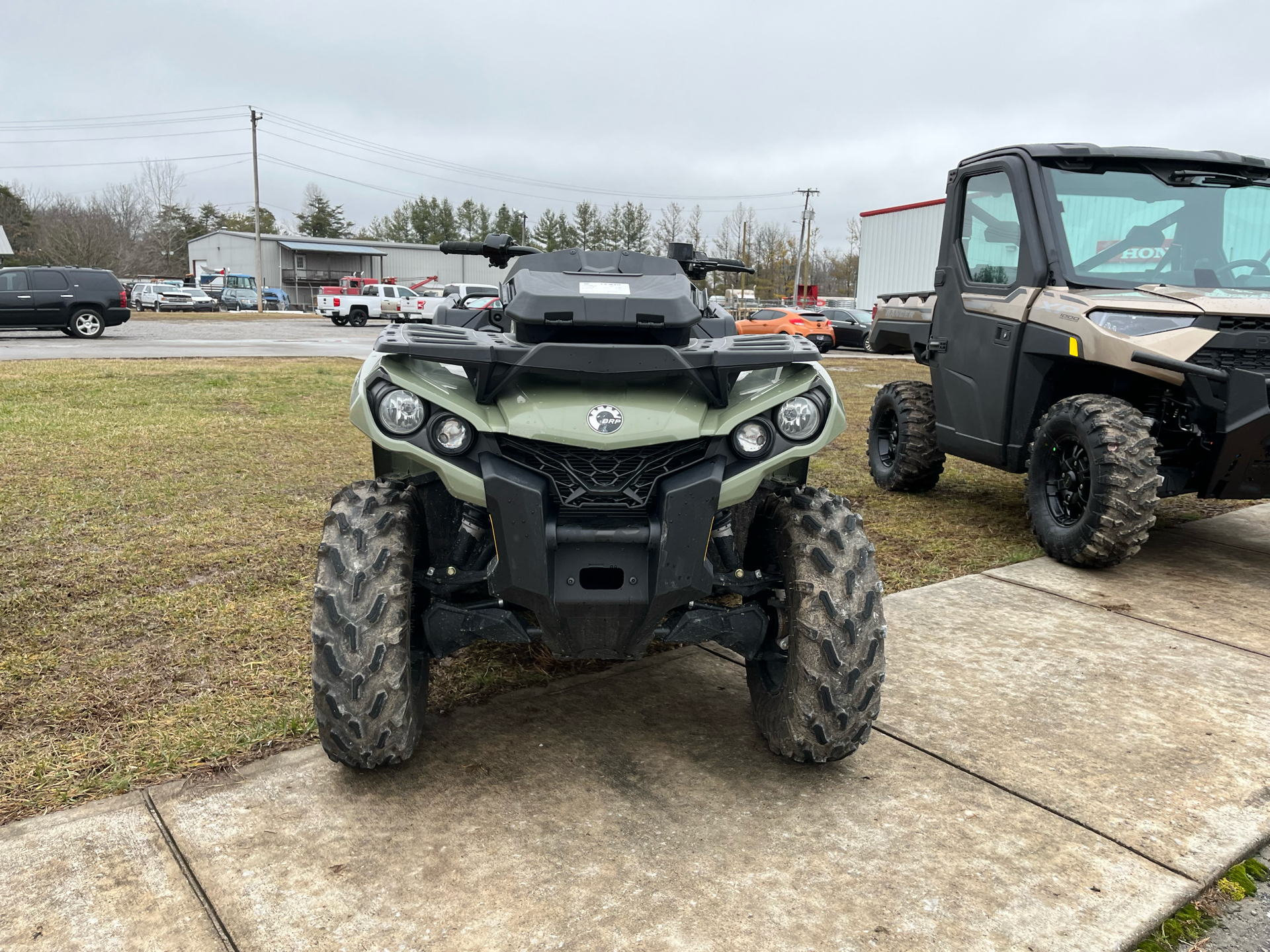2019 Can-Am Outlander MAX 6X6 DPS 650 in Crossville, Tennessee - Photo 3