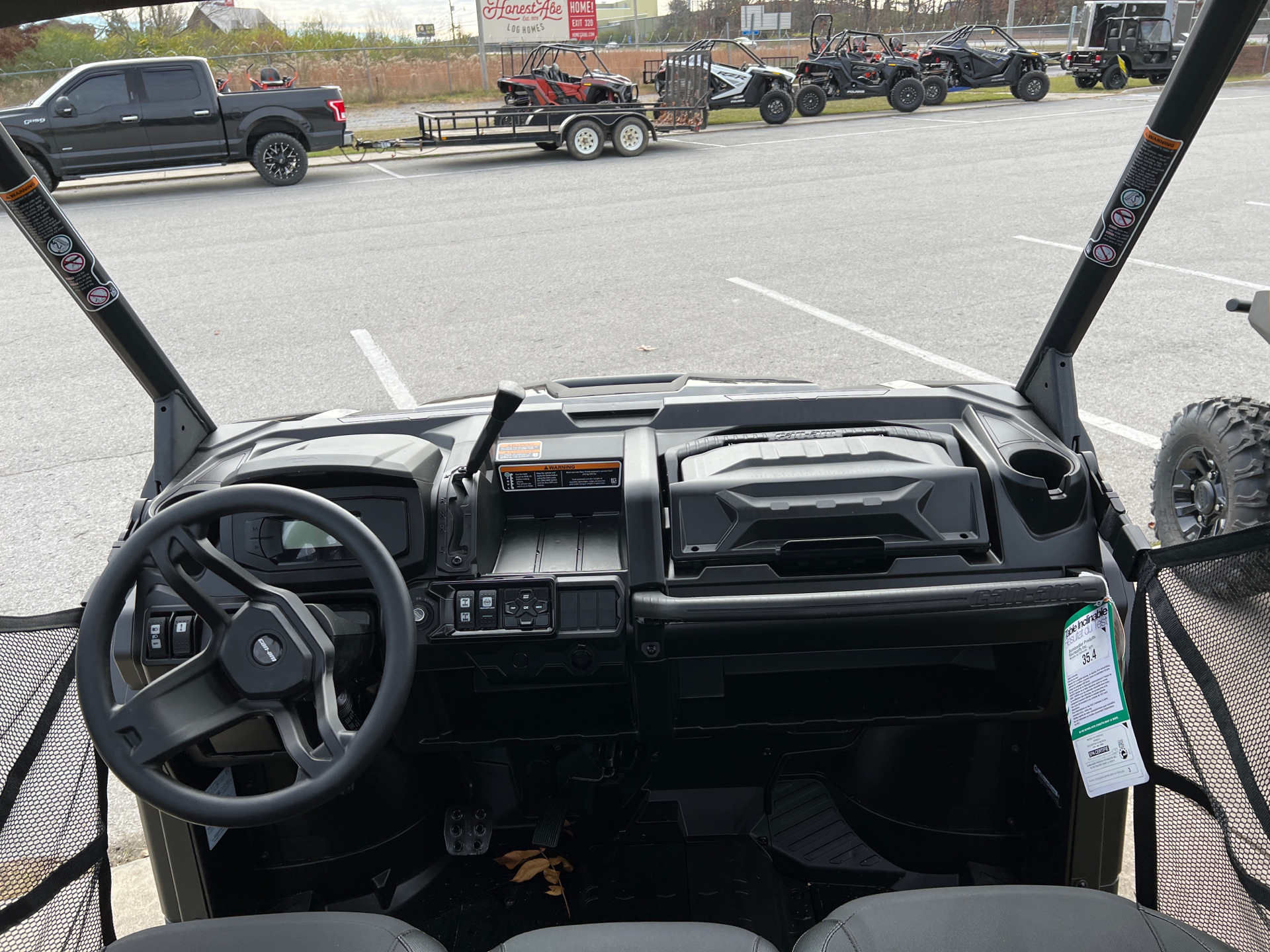 2023 Can-Am Defender XT HD10 in Crossville, Tennessee - Photo 5