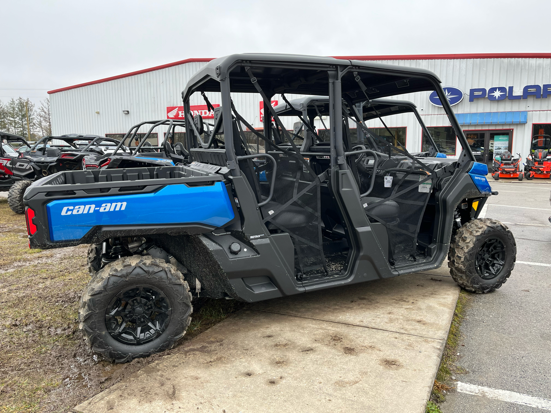 2023 Can-Am Defender MAX XT HD9 in Crossville, Tennessee - Photo 3