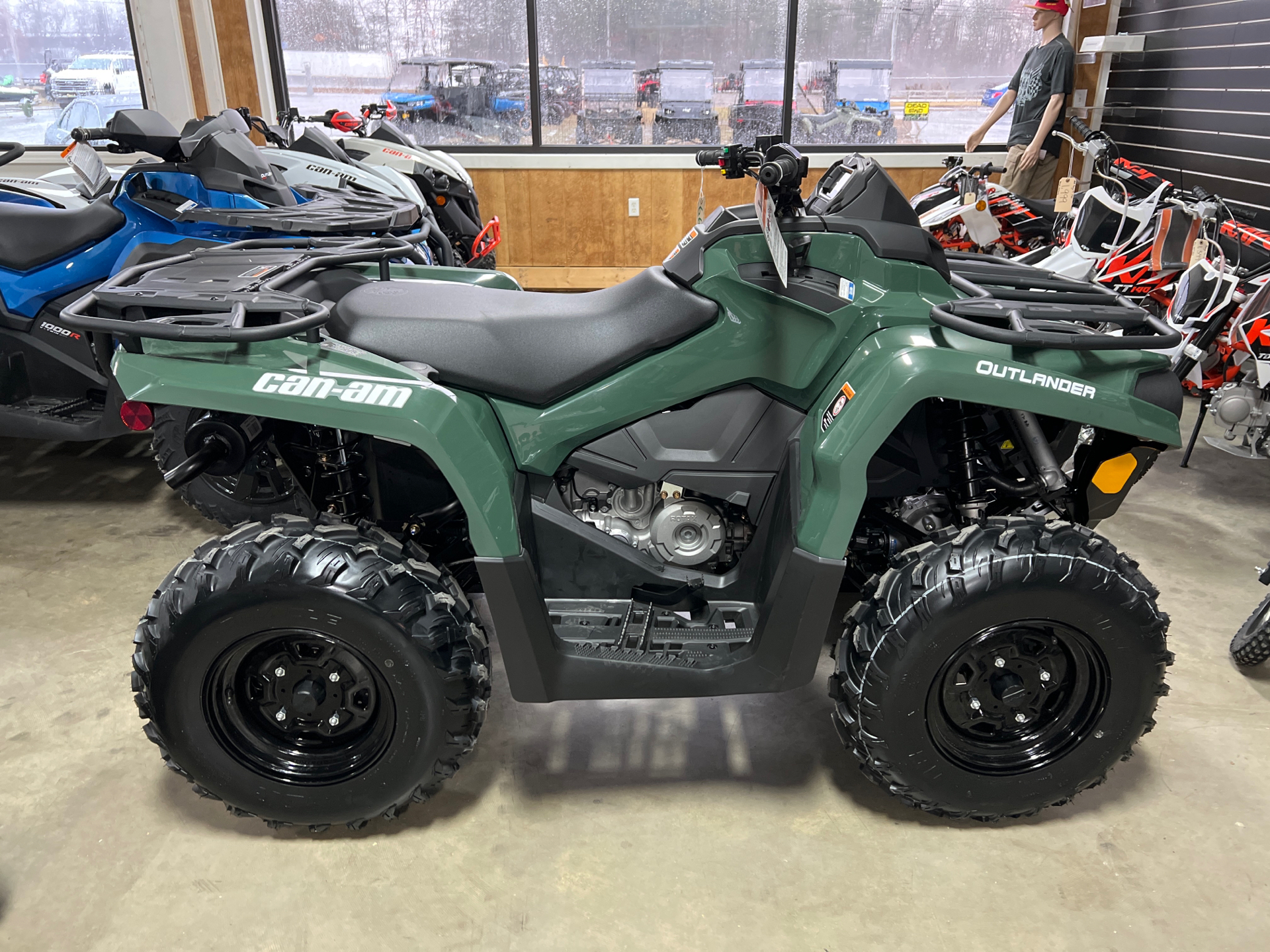 2023 Can-Am Outlander 450 in Crossville, Tennessee - Photo 2