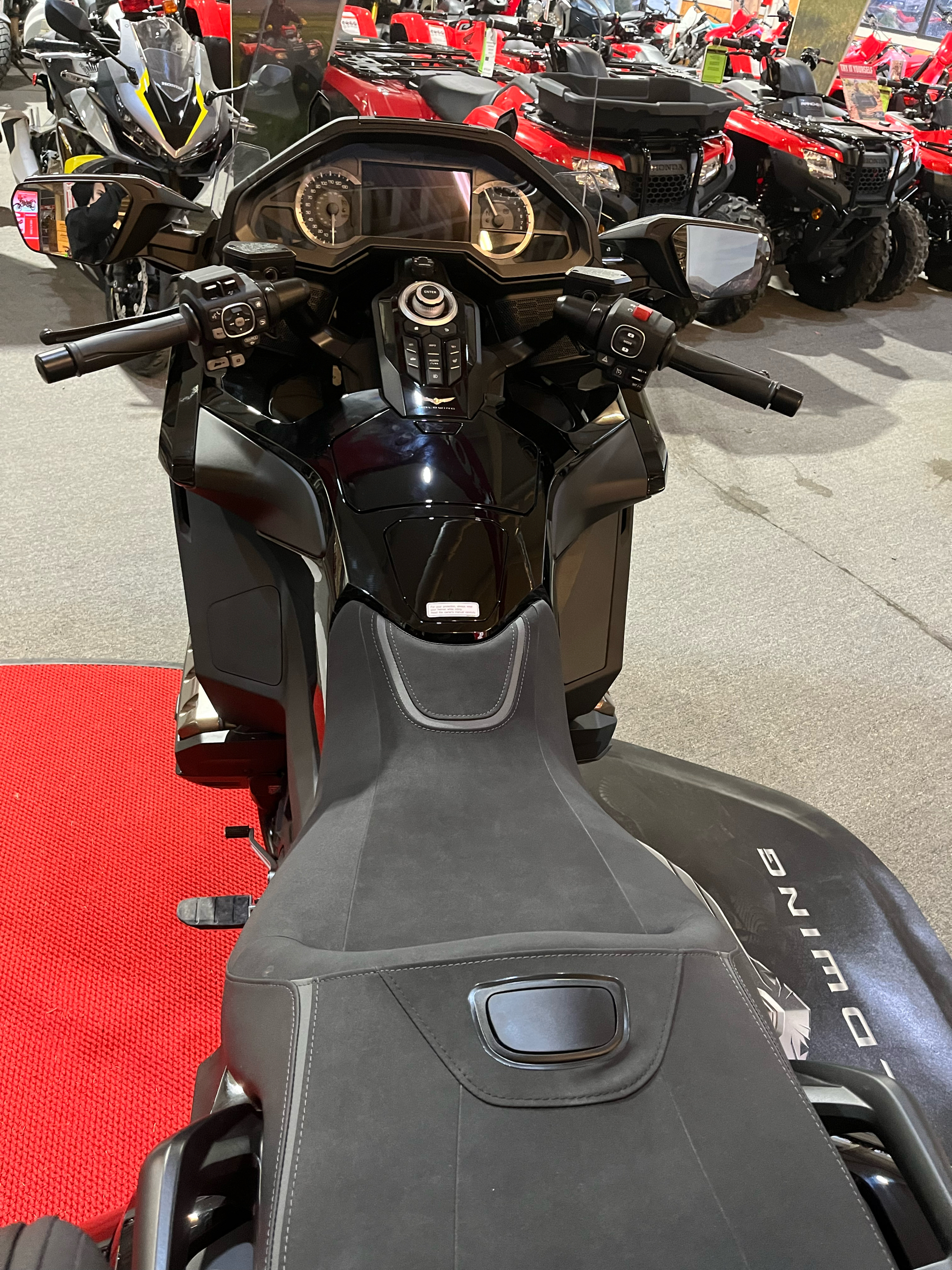 2023 Honda Gold Wing Tour in Crossville, Tennessee - Photo 7