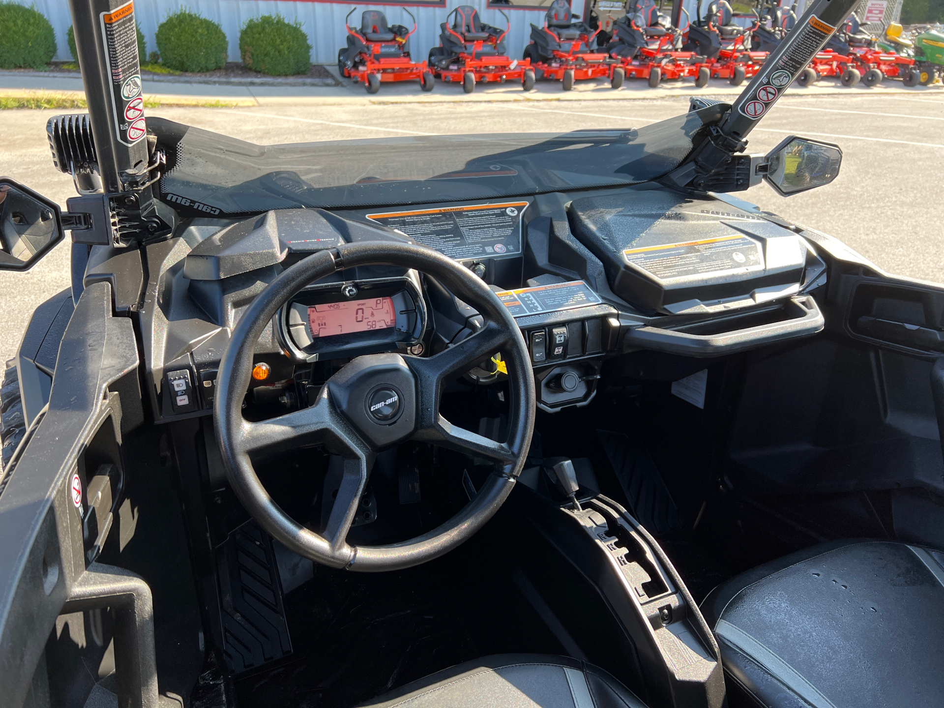 2021 Can-Am Maverick Sport Max DPS 1000R in Crossville, Tennessee - Photo 8