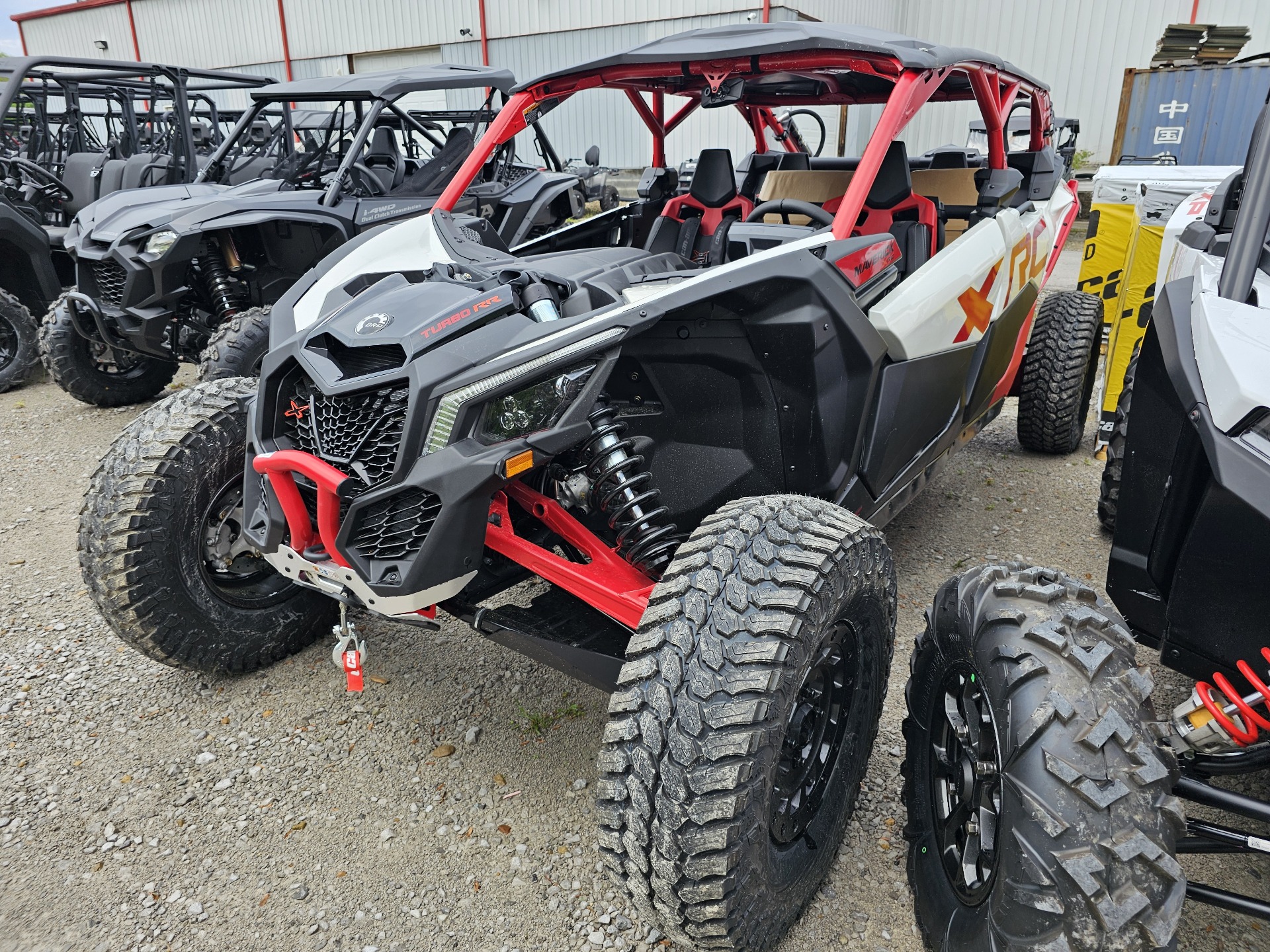 2024 Can-Am Maverick X3 Max X RC Turbo RR in Crossville, Tennessee - Photo 2