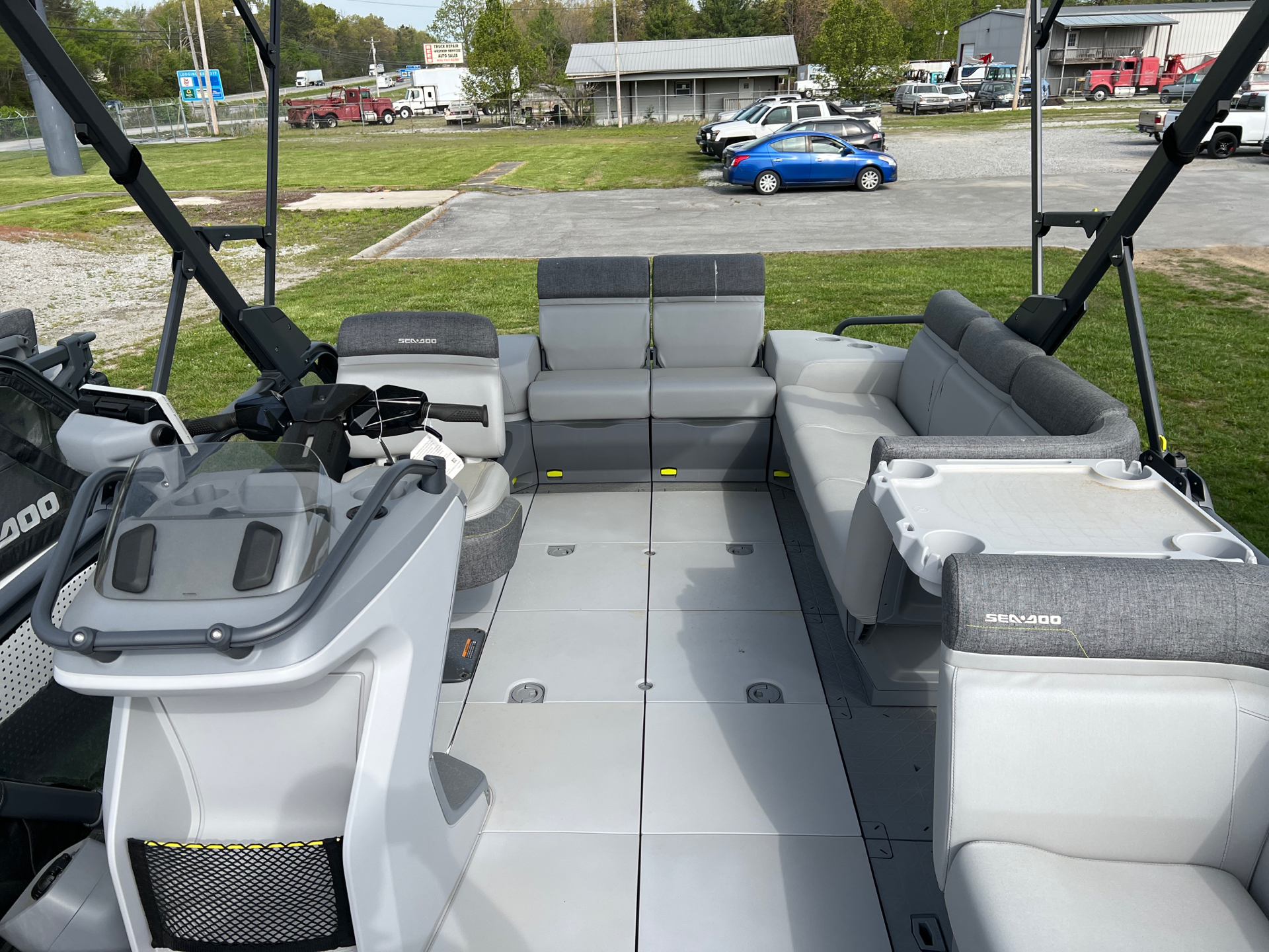 2023 Sea-Doo Switch Cruise 21 - 230 HP in Crossville, Tennessee - Photo 4