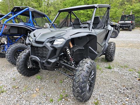 2024 Honda Talon 1000R in Crossville, Tennessee - Photo 2