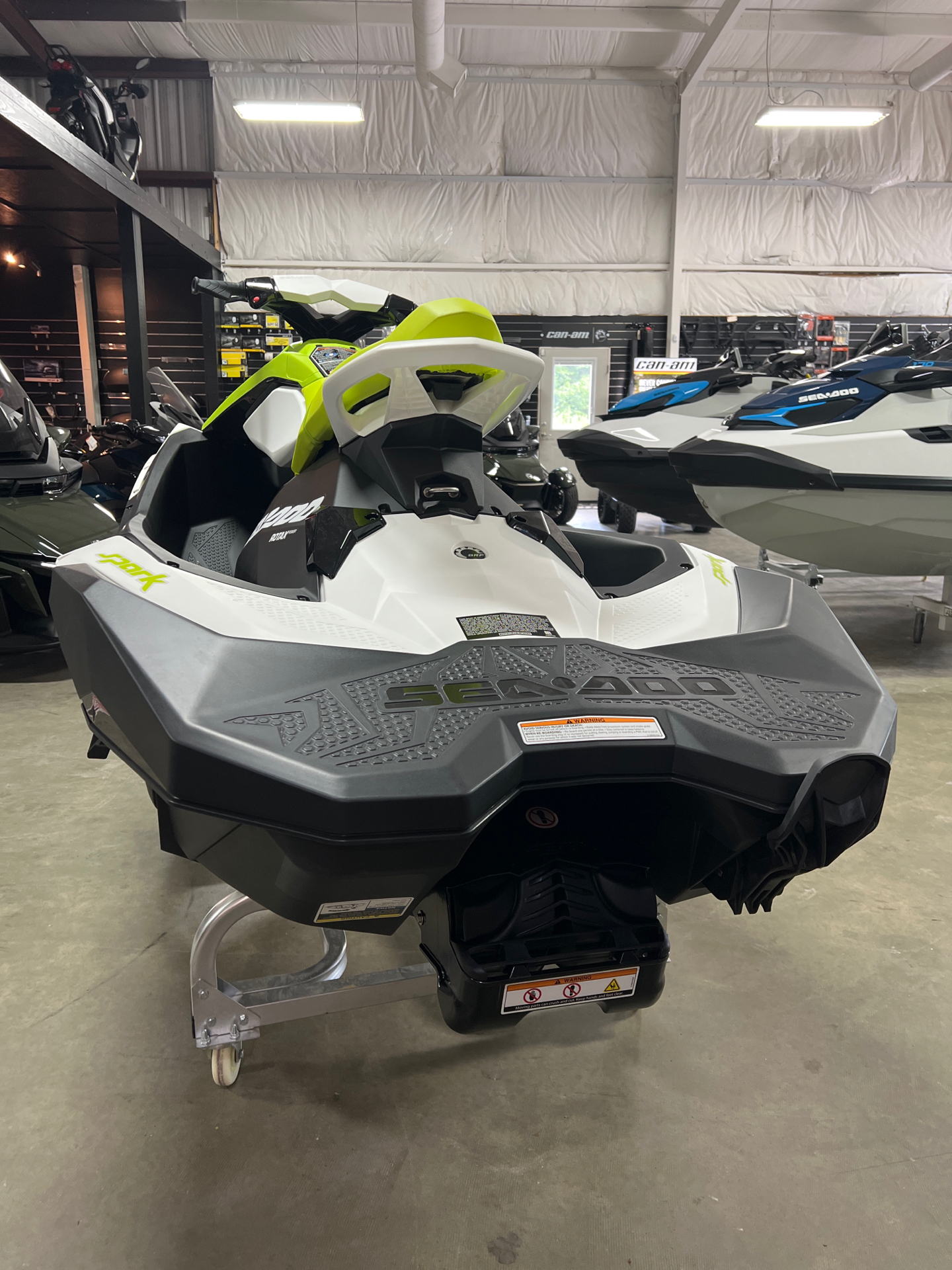 2023 Sea-Doo Spark 3up 90 hp iBR Convenience Package in Crossville, Tennessee - Photo 3