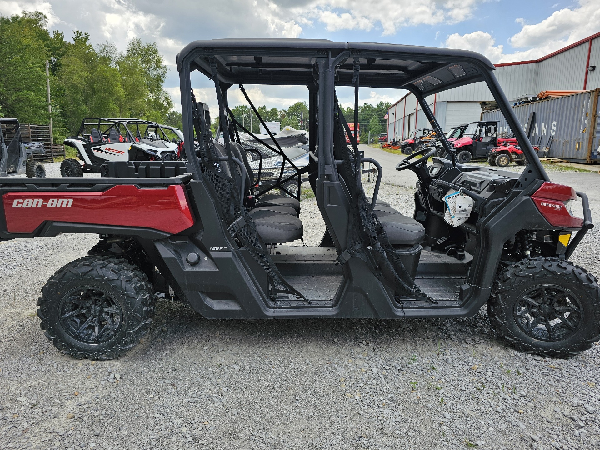 2024 Can-Am Defender MAX XT HD9 in Crossville, Tennessee - Photo 4