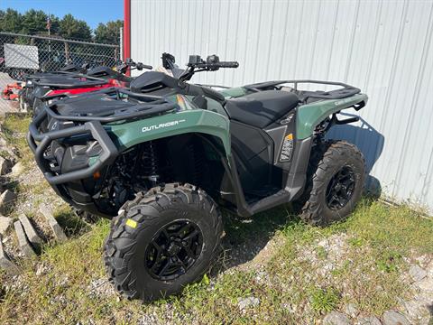 2023 Can-Am Outlander Pro XU HD7 in Crossville, Tennessee - Photo 1