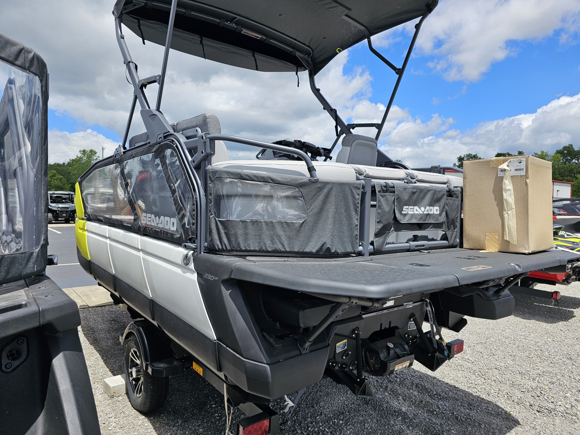 2024 Sea-Doo Switch Sport 18 - 230 HP in Crossville, Tennessee - Photo 5