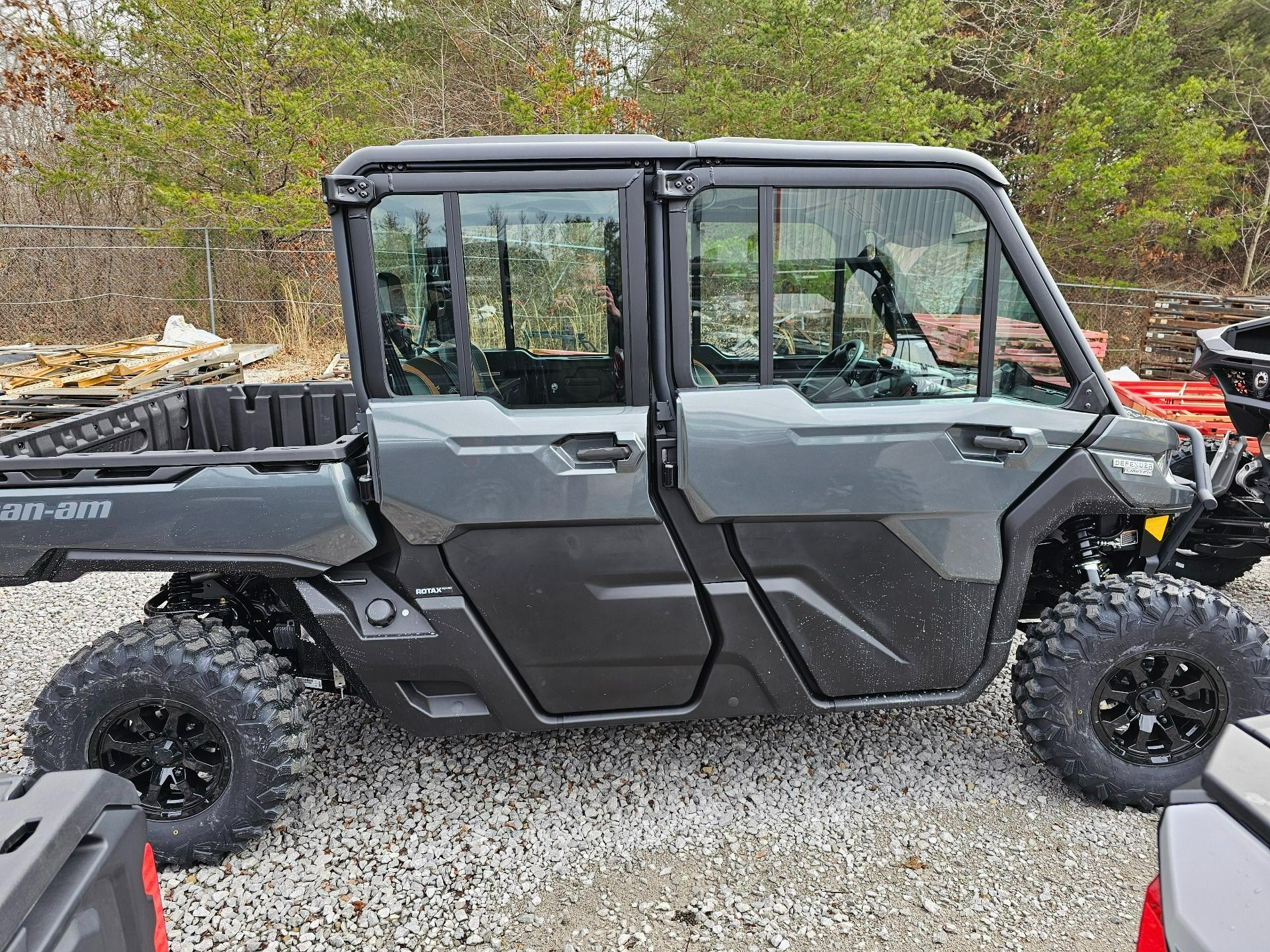 2024 Can-Am Defender MAX Limited HD10 in Crossville, Tennessee - Photo 4