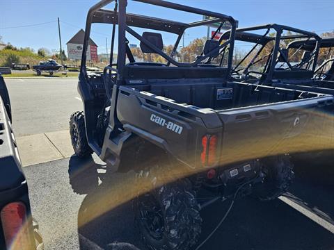 2023 Can-Am Defender DPS HD10 in Crossville, Tennessee - Photo 4
