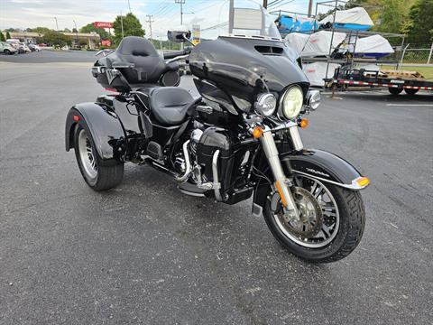 2015 Harley-Davidson Tri Glide® Ultra in Clinton, Tennessee - Photo 1