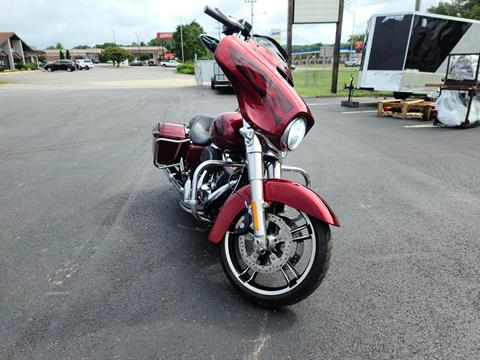 2017 Harley-Davidson Street Glide® Special in Clinton, Tennessee - Photo 2