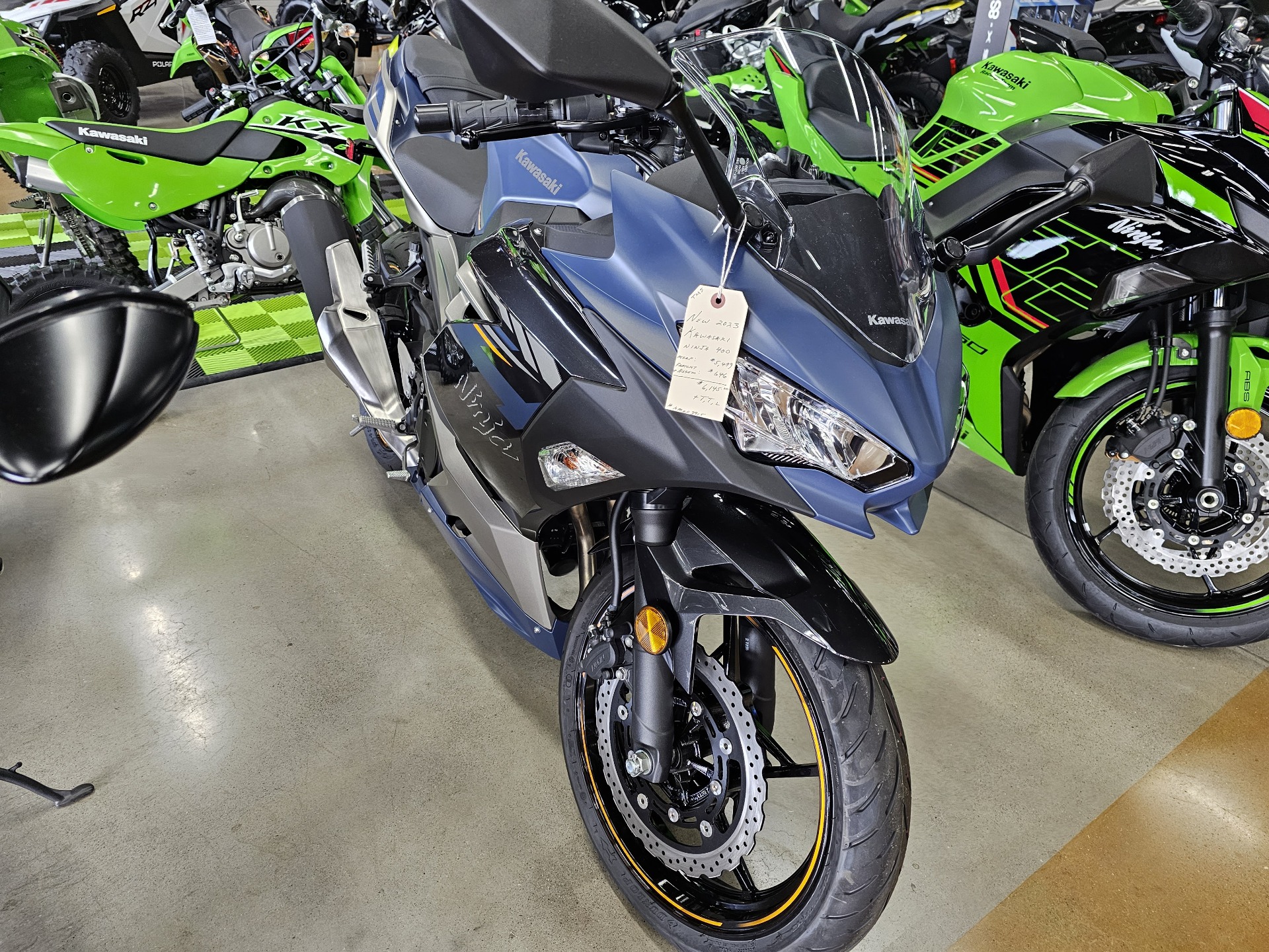2023 Kawasaki Ninja 400 in Clinton, Tennessee - Photo 1