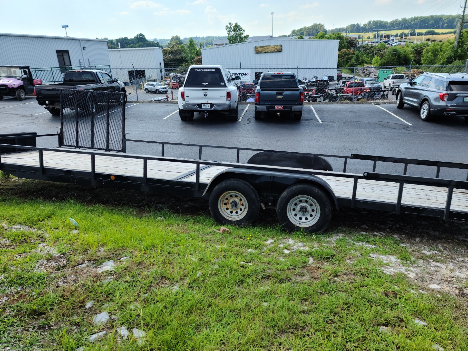 2015 Hustler 26ft Trailer in Clinton, Tennessee - Photo 4