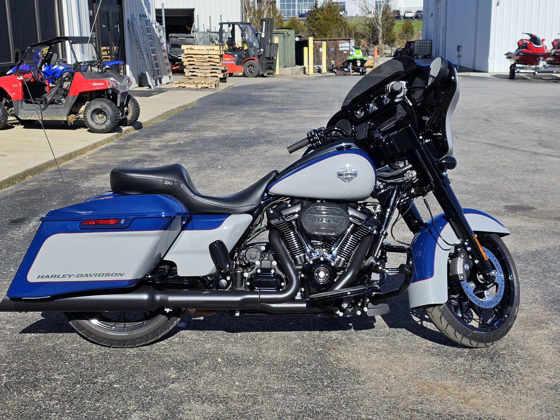2023 Harley-Davidson Street Glide® Special in Clinton, Tennessee - Photo 1
