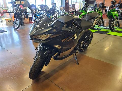 2023 Kawasaki Ninja 400 ABS in Clinton, Tennessee - Photo 3