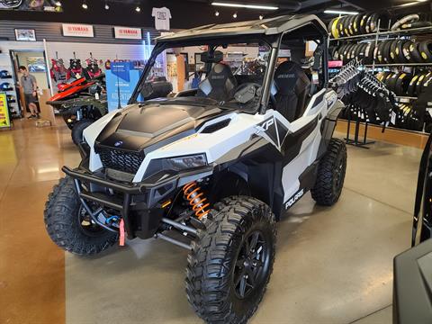 2022 Polaris General XP 1000 Deluxe in Clinton, Tennessee - Photo 3