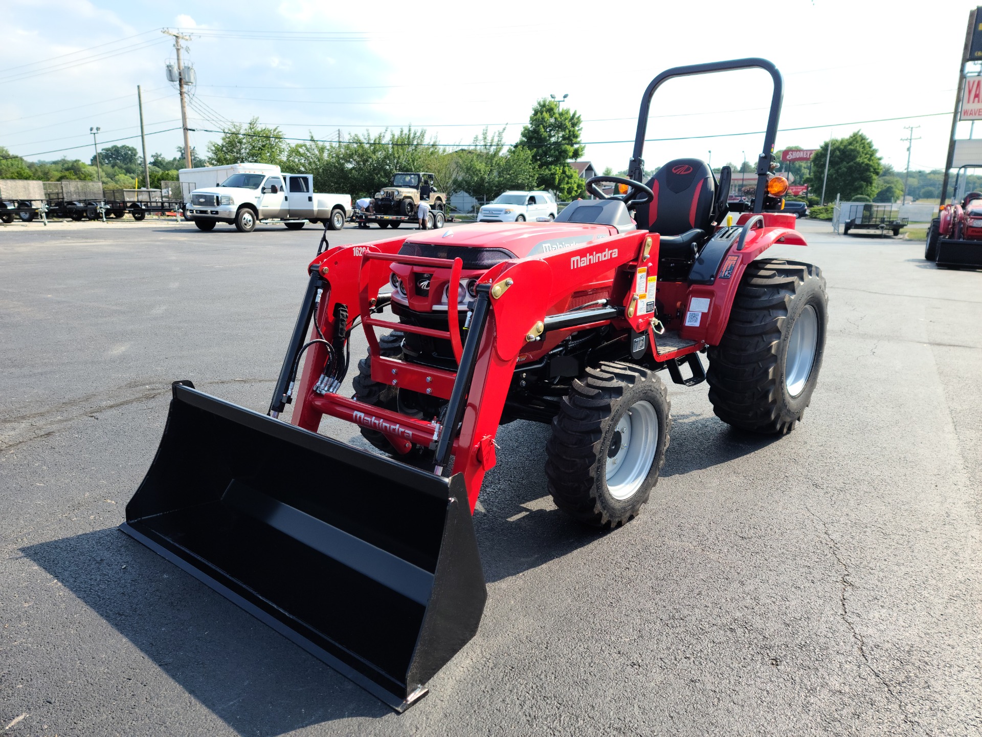2022 Mahindra 1626 HST OS in Clinton, Tennessee - Photo 3