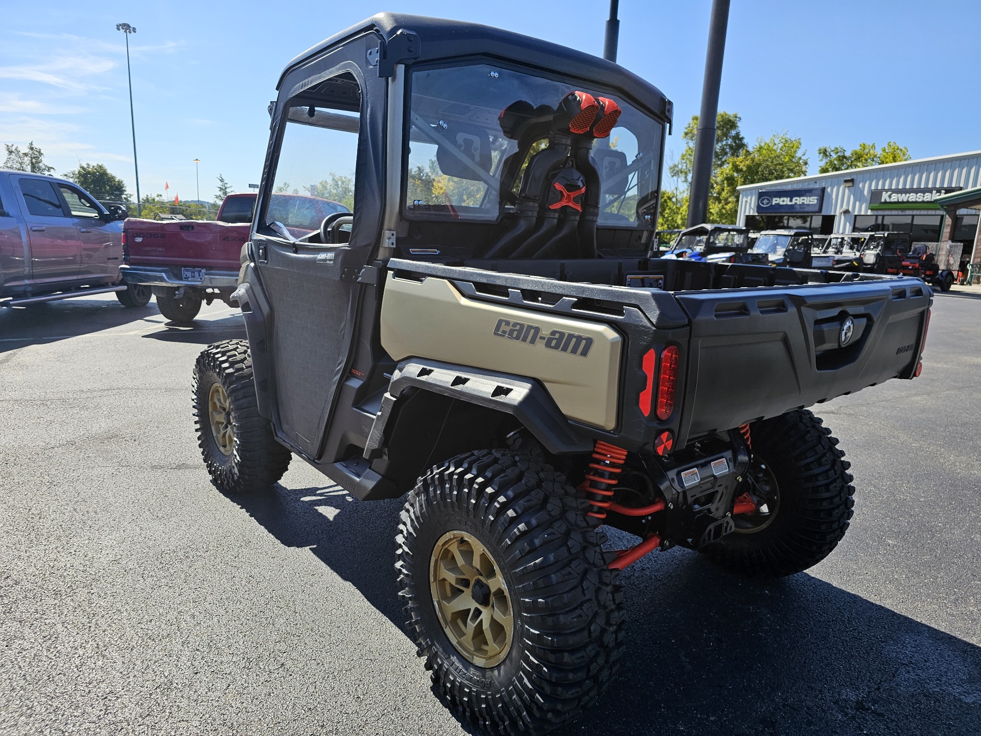 2022 Can-Am Defender X MR HD10 in Clinton, Tennessee - Photo 8