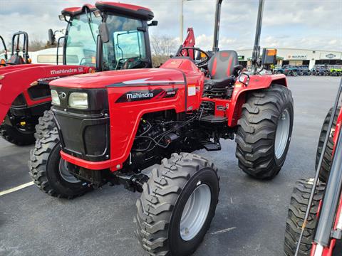 2021 Mahindra 4540 4WD in Clinton, Tennessee - Photo 2