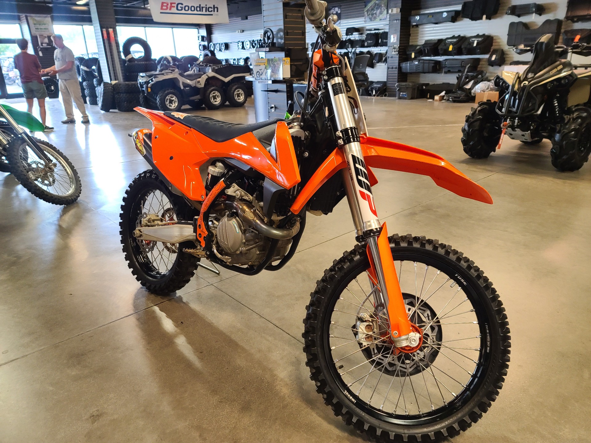 2017 KTM 450 SX-F in Clinton, Tennessee - Photo 2