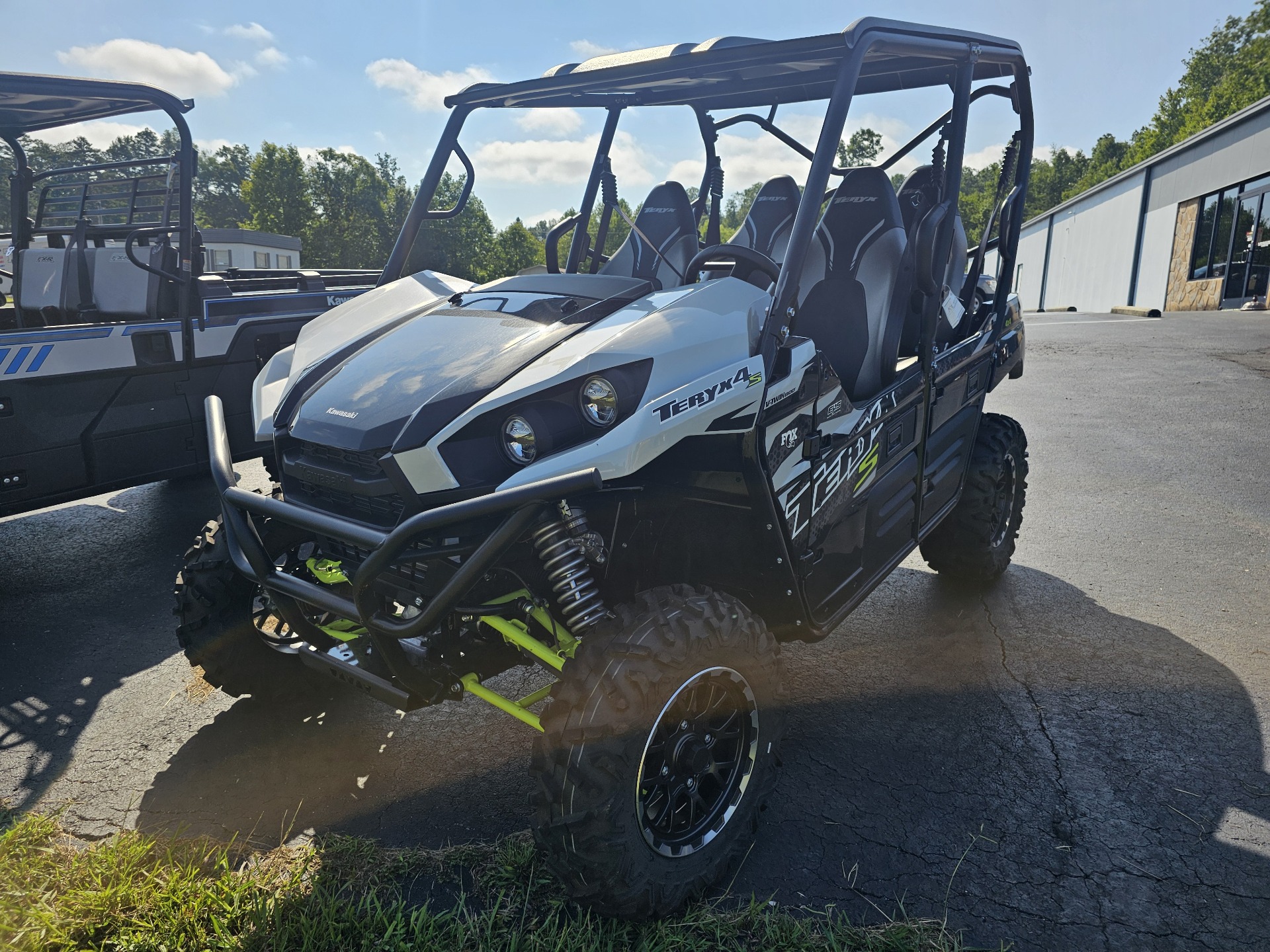 2024 Kawasaki Teryx4 S LE in Oneida, Tennessee - Photo 2