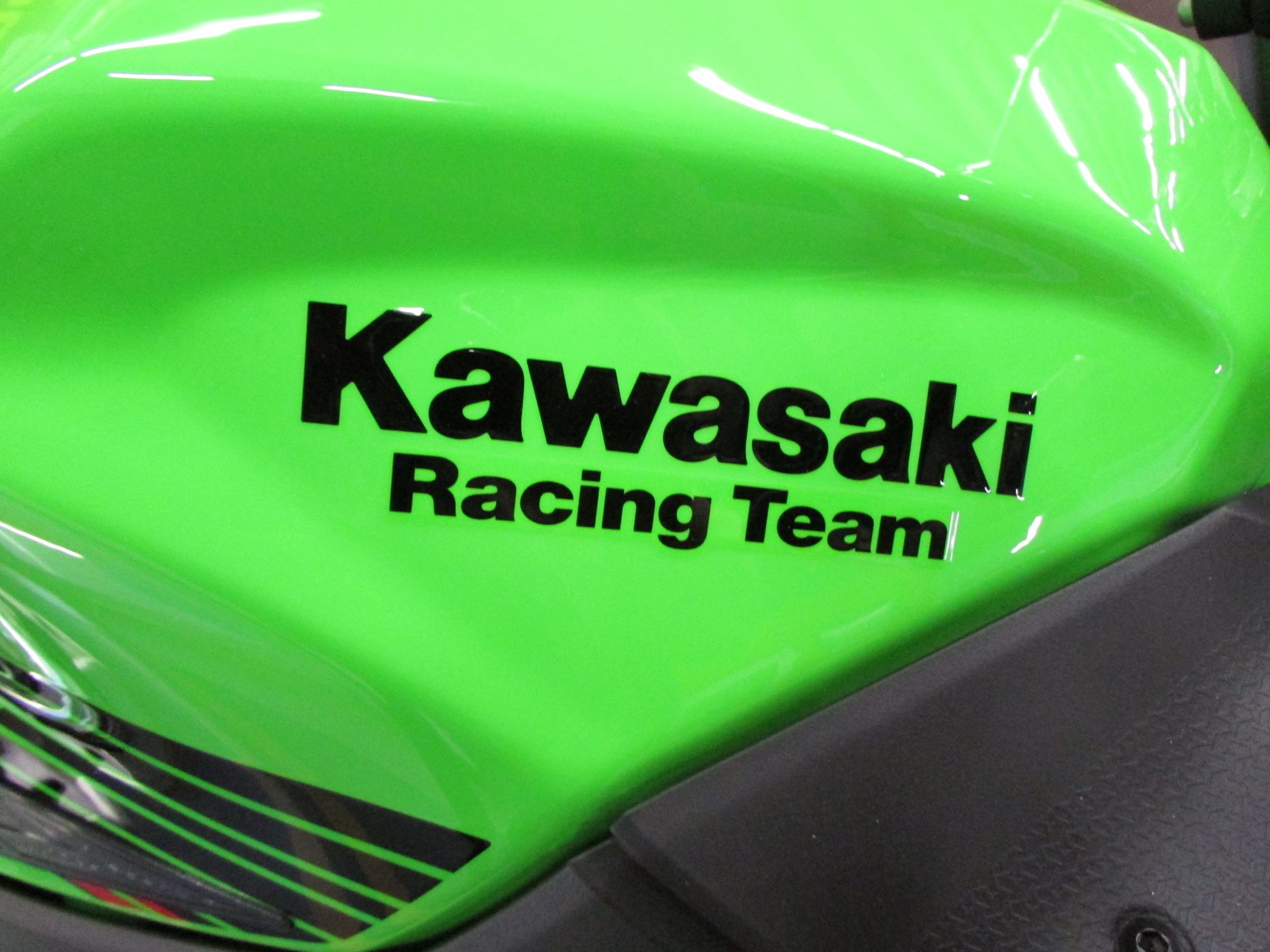 2024 Kawasaki Ninja 500 KRT Edition SE ABS in Wichita Falls, Texas - Photo 6