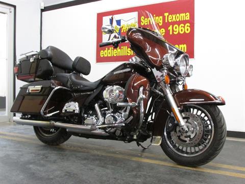 2011 Harley-Davidson Electra Glide® Ultra Limited in Wichita Falls, Texas - Photo 2