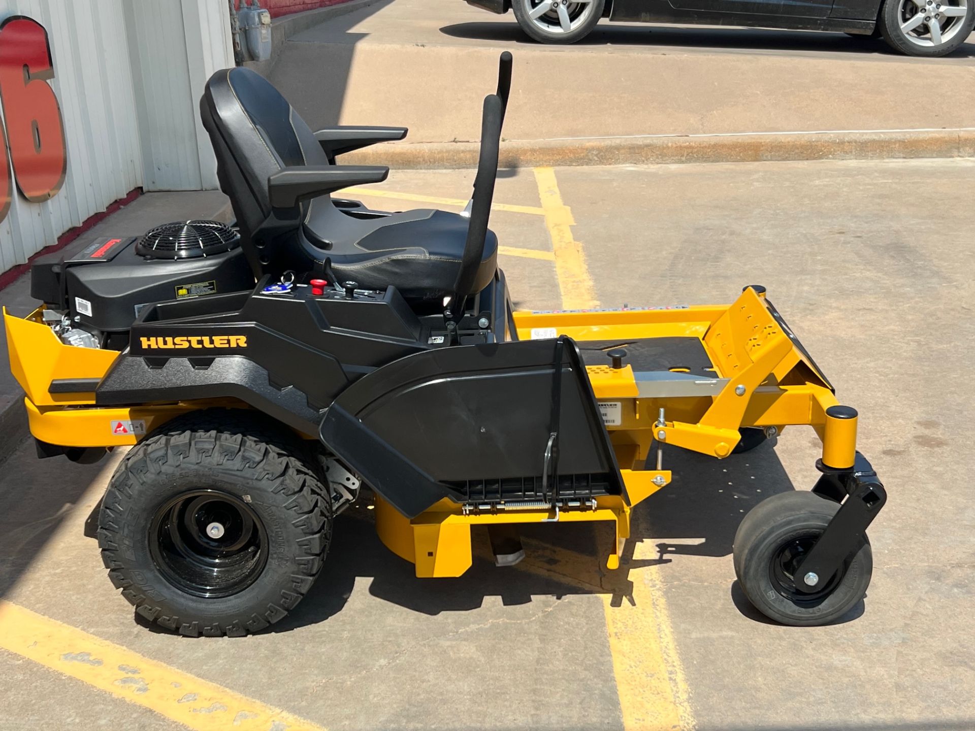 2023 Hustler Turf Equipment Raptor XL 42 in. Kawasaki FR651 21.5 hp in Wichita Falls, Texas - Photo 1