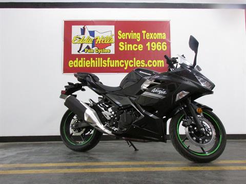 2022 Kawasaki Ninja 400 in Wichita Falls, Texas - Photo 2