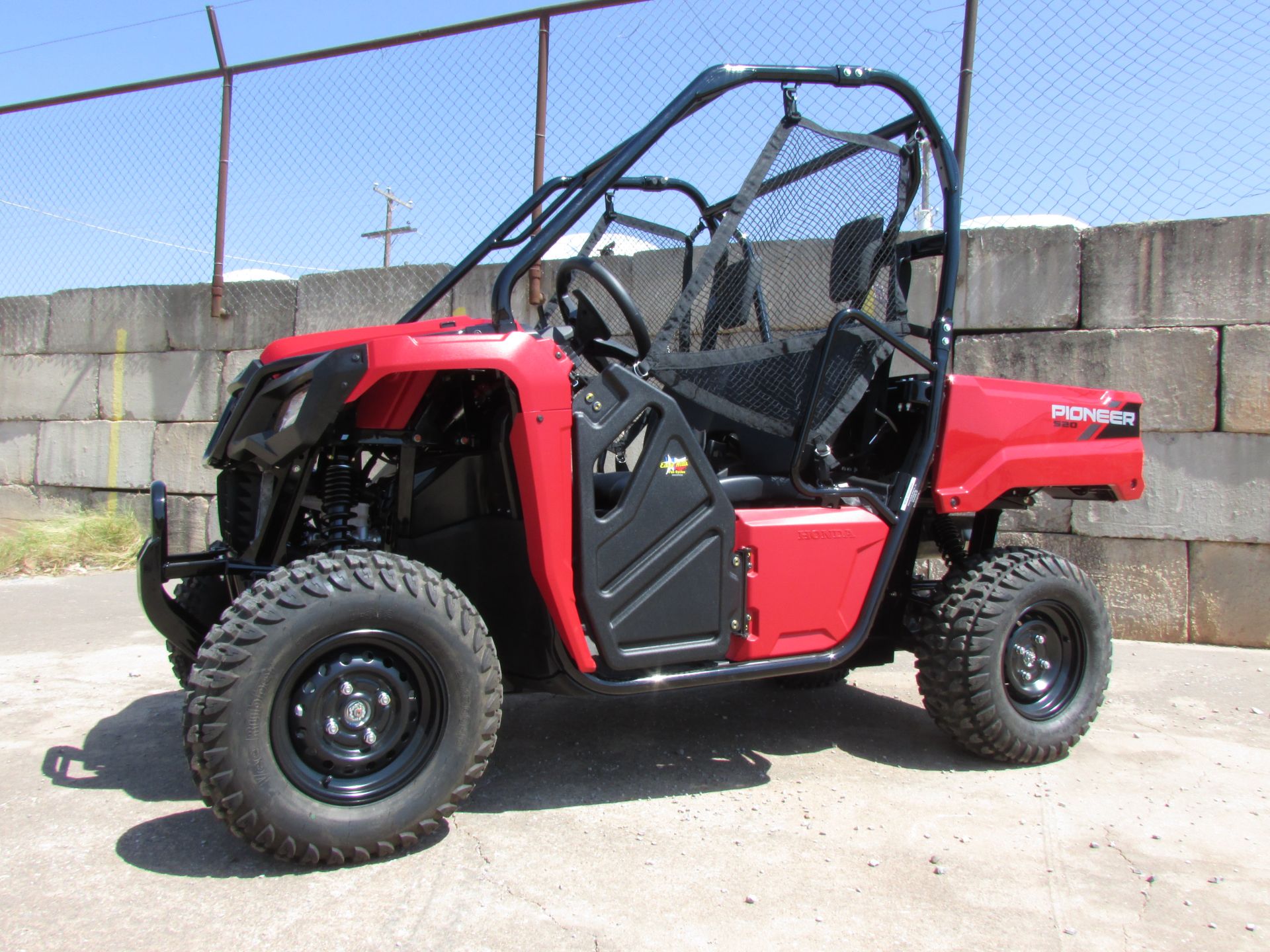 2025 Honda Pioneer 520 in Wichita Falls, Texas - Photo 1