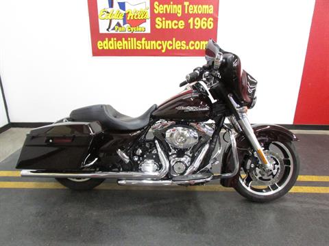 2011 Harley-Davidson Street Glide® in Wichita Falls, Texas - Photo 2